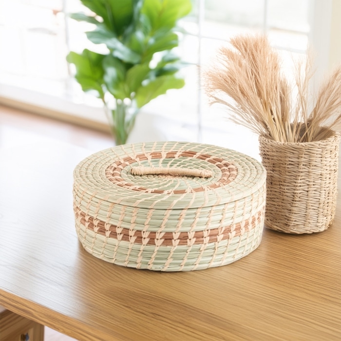 Wild Grass and Pine Tortilla Basket with Lid <br>(Item #pn-v)