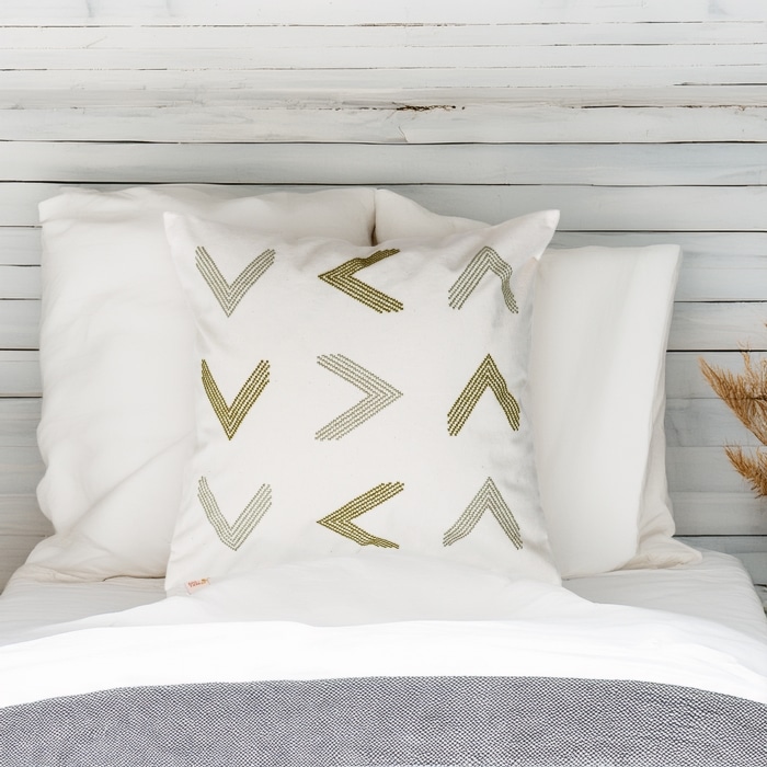 Toj Pillow Cover Green <br>(Item # ss24c_12)