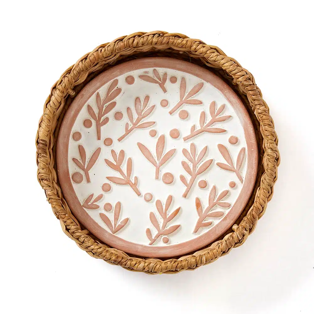 Olive Branch Bread Warmer<br>(Item #serrv-46366) - Image 4