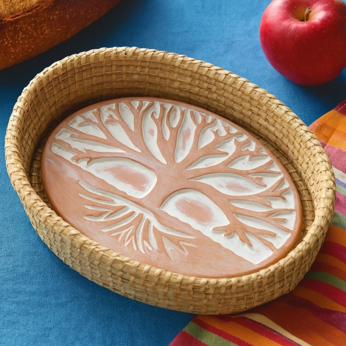 Tree Of Life Bread Warmer<br>(Item #serrv-46799)
