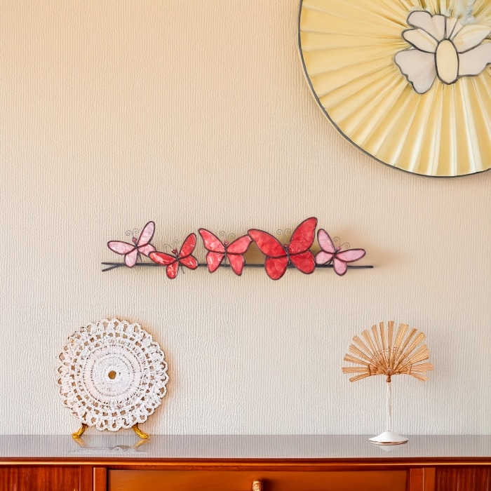 Butterflies On A Wire Wall Decor Red <br>(Item # m2020 r)