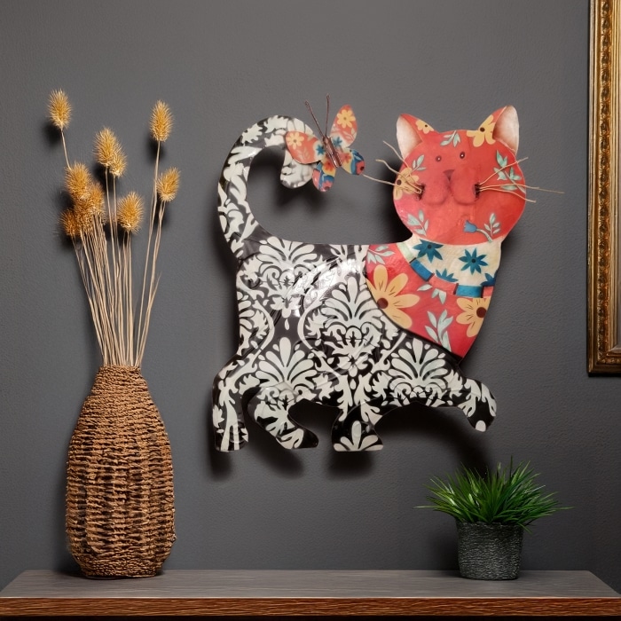 Cat Wall Decor Black And Red <br>(Item # m7013)